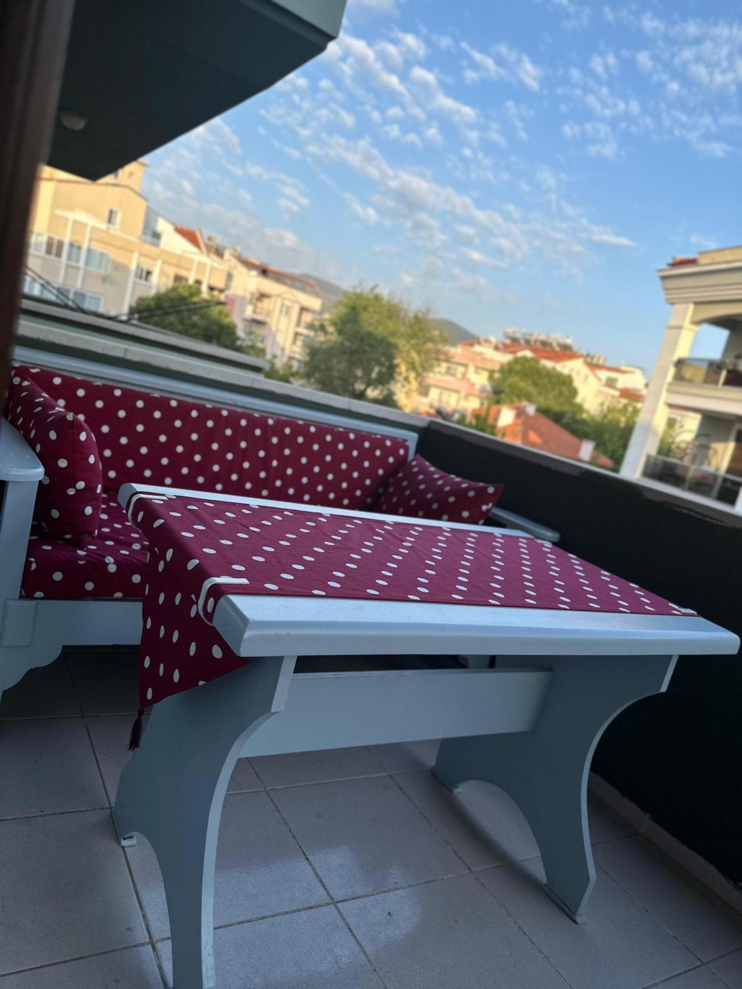 Antik Apartments מרמריס מראה חיצוני תמונה